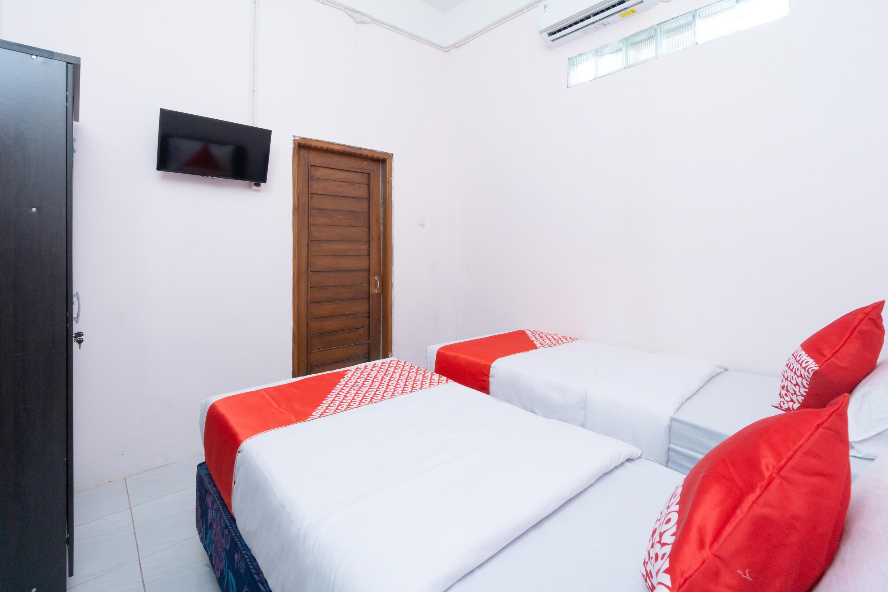 Reddoorz Syariah At Falisha Umy Ngabean Екстериор снимка