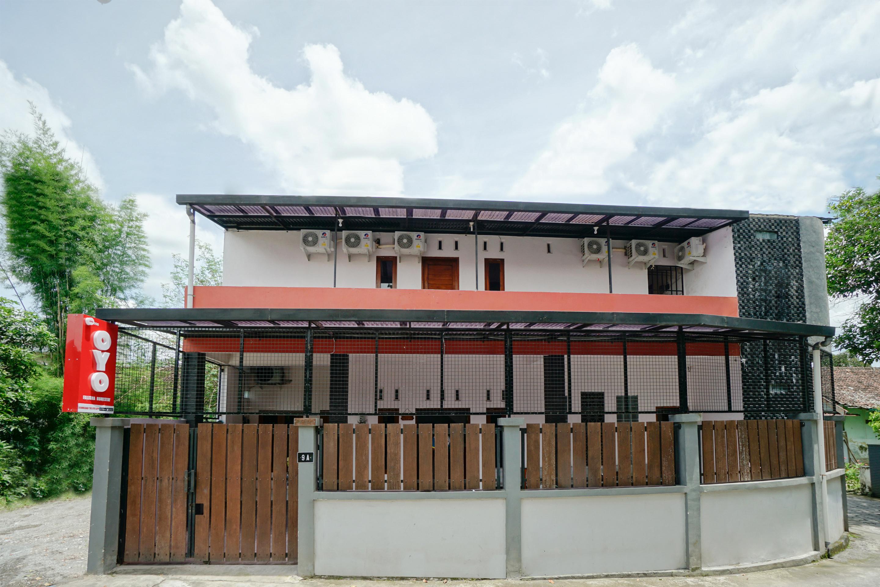 Reddoorz Syariah At Falisha Umy Ngabean Екстериор снимка