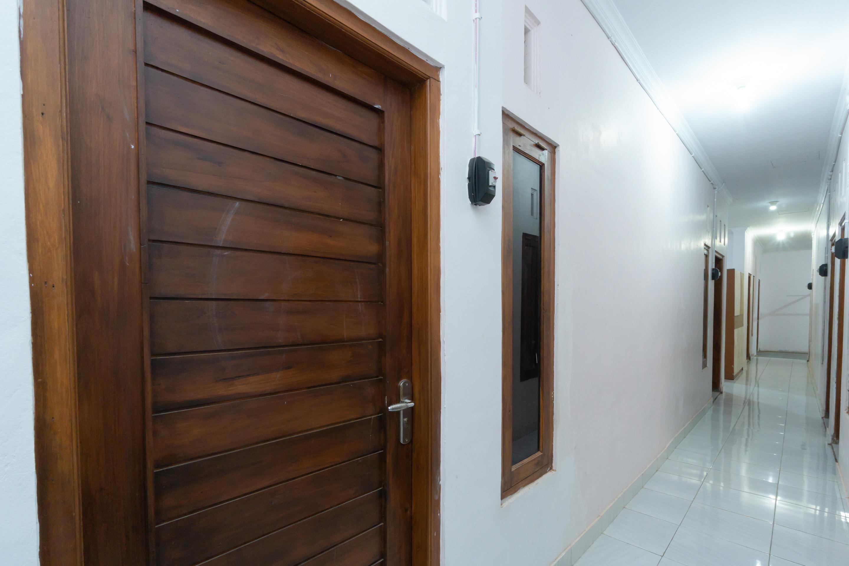 Reddoorz Syariah At Falisha Umy Ngabean Екстериор снимка
