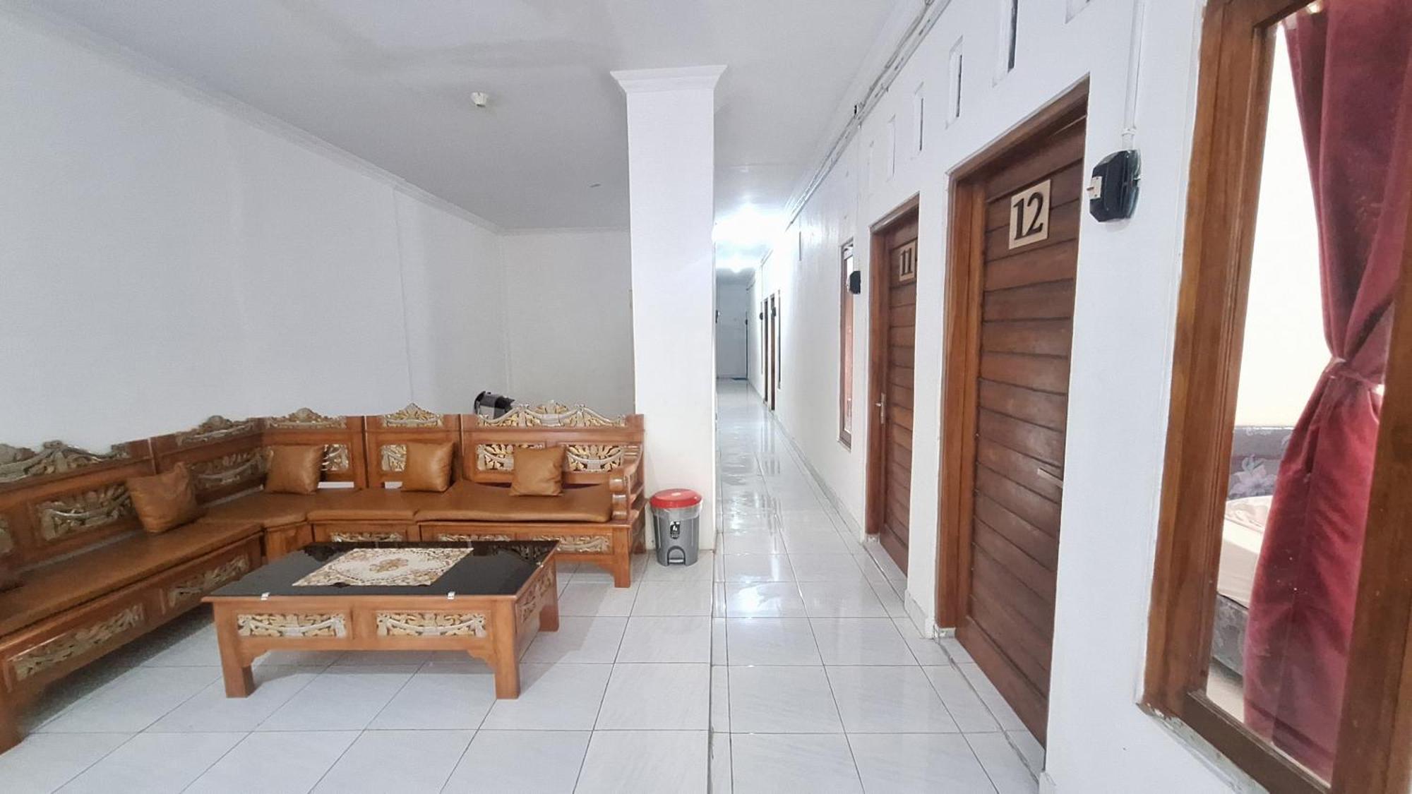 Reddoorz Syariah At Falisha Umy Ngabean Екстериор снимка