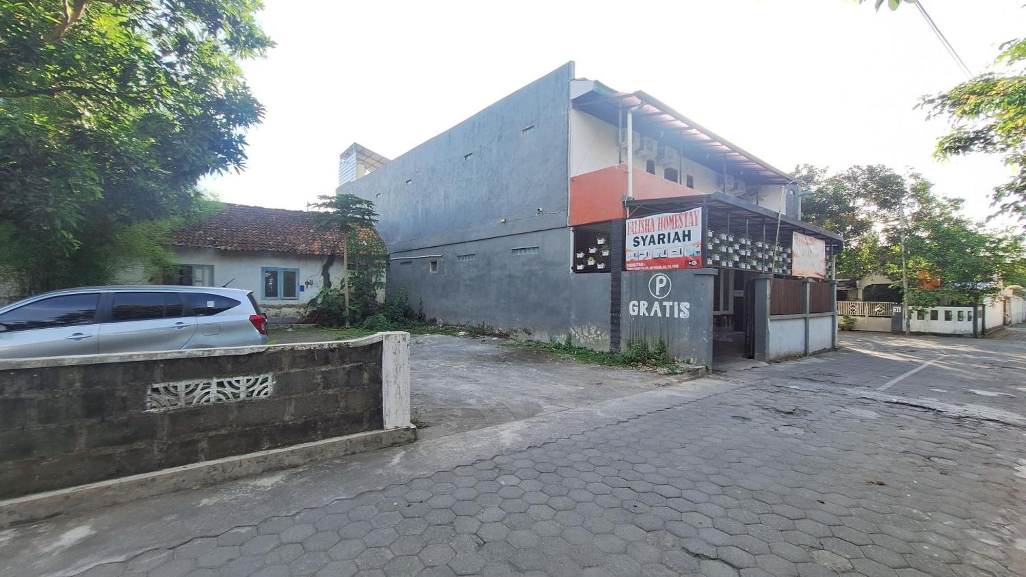 Reddoorz Syariah At Falisha Umy Ngabean Екстериор снимка